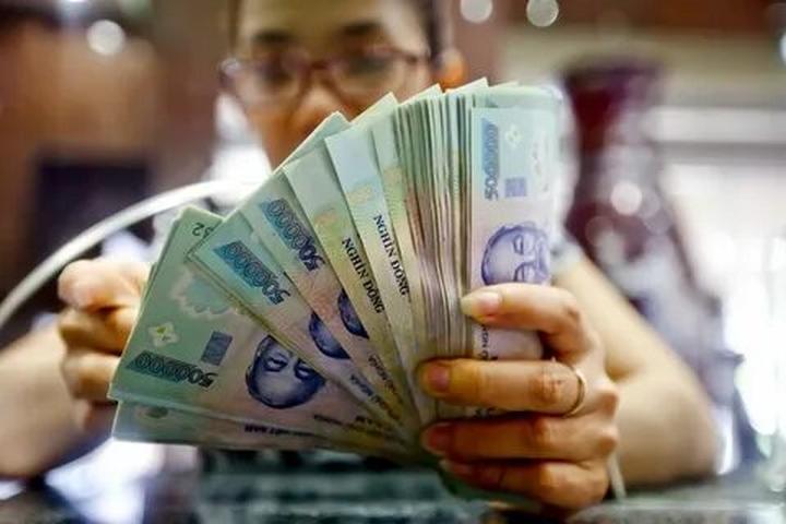 Gỗ và Video: Kết nối nghệ thuật truyền thống với công nghệ hiện đại